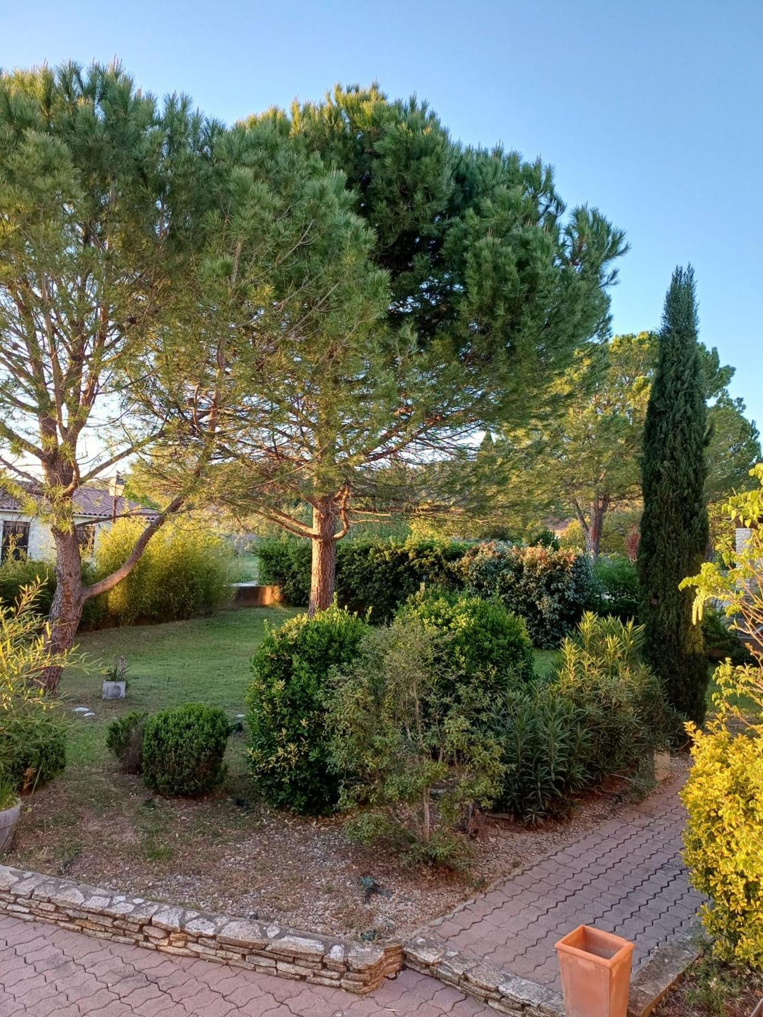 Family First Gargas (Vaucluse) Exterior foto